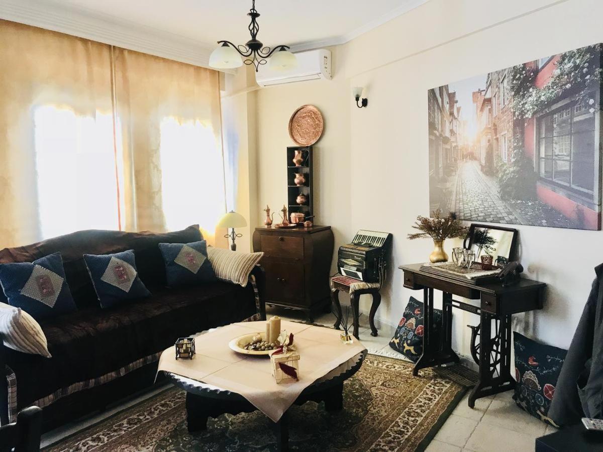 Apartment Anna's Traditional Hοme *